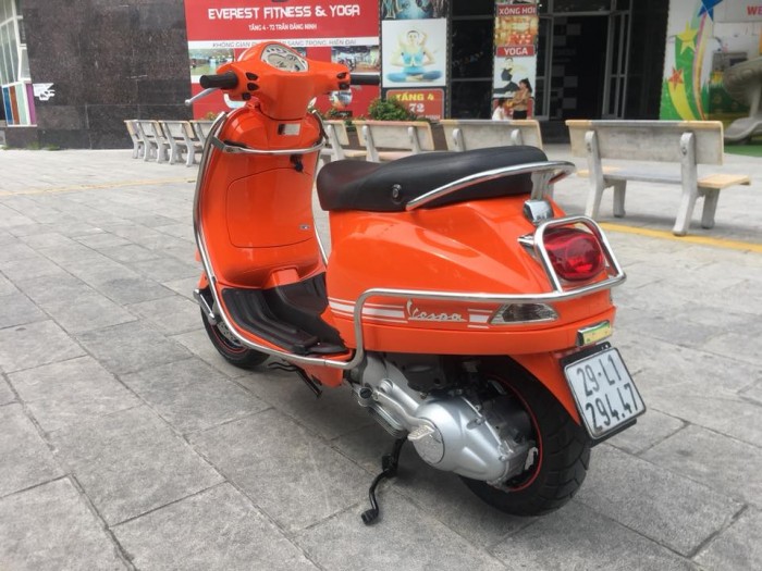 Vespa Lx 125 nguyên bản biển Hà nội 5 số