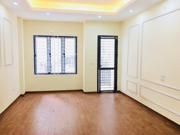 Cần bán nhà Khương Trung, Thanh Xuân 35m2, 5T, Mt 3.8m ở luôn