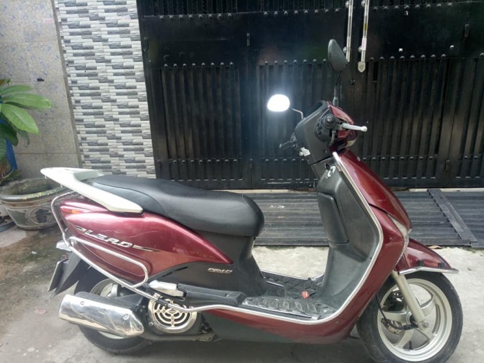 Honda Lead 110 màu đỏ mậm 2k13 bstp mới nguyên zin xe đẹp máy êm chạy vọt nhẹ lợi xăng