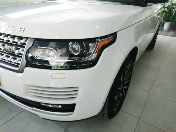 Range Rover HSE 3.0 2014 màu trắng đăng kí lần đầu 2015