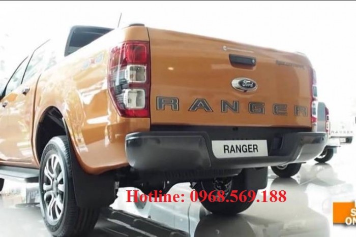 Bán xe Ford Ranger Wildtrak 2018 màu cam tại Hà Giang Cao Bằng Lào cai