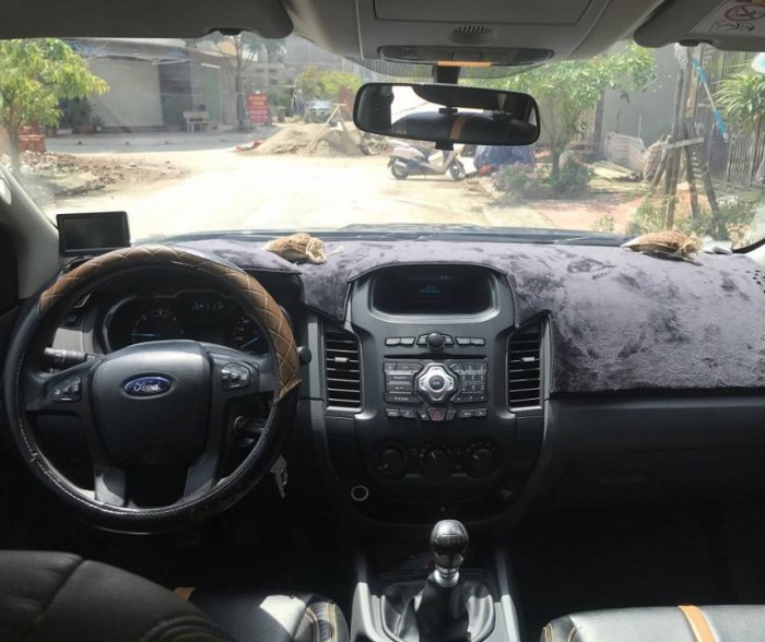 Bán xe Ford Ranger 2016 số sàn máy dầu nhập khẩu