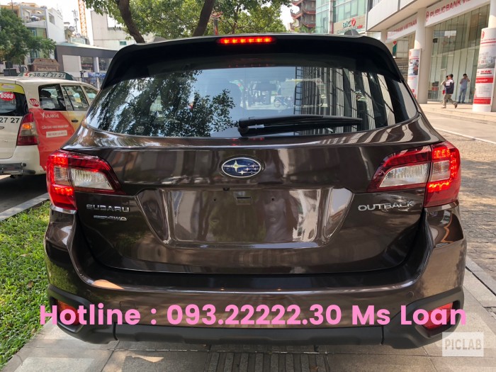 Bán Subaru Outback lô hàng đầu tiên của 2018 đủ màu, giảm TM lớn trong tháng