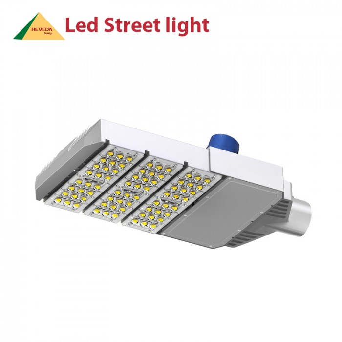 Đèn LED đường phố sáng bừng mọi không gian2