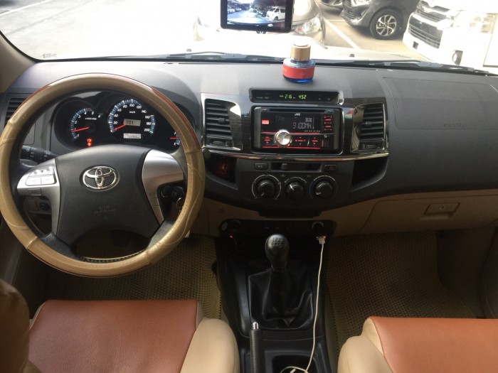 Bán Fortuner Máy dầu 2016 số sàn, trả góp, giá thương lượng sieu giảm