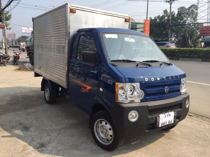 Bán xe tải Dongben 810kg đời 2018, chỉ với 30tr nhận xe, trả góp 90% giá trị xe
