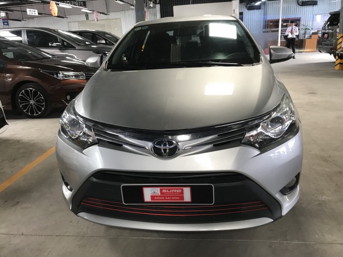 Bán xe Vios số tự động màu Bạc đời 2015