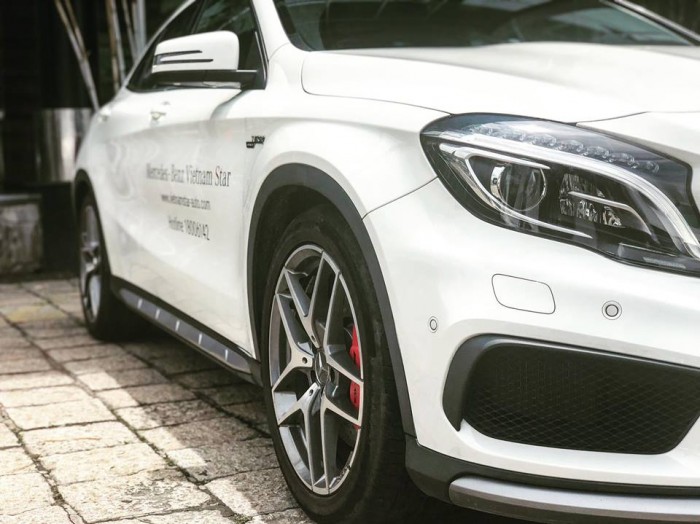 Báo giá xe Mercedes GLA 45 cũ, xe lướt chính hãng , vay vốn 70%