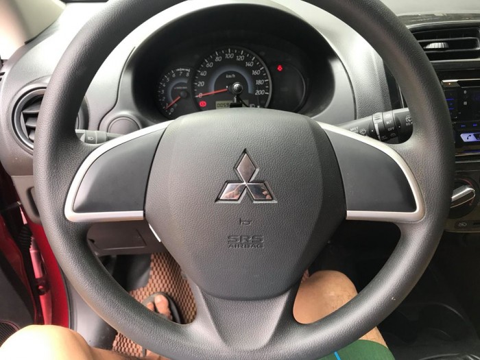 Cần bán gấp xe Mitsubishi Mirage đời 2017,màu đỏ đô cực chất