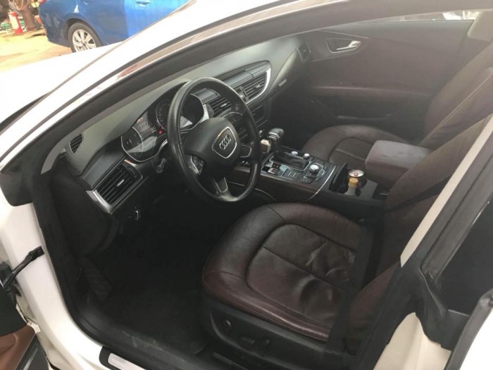 Cần bán xe Audi A7 2011 màu trắng nhập Đức