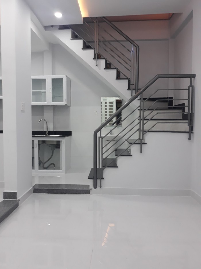 Bán gấp nhà 40m2, Quận Bình Thạnh, Hồ Chí Minh