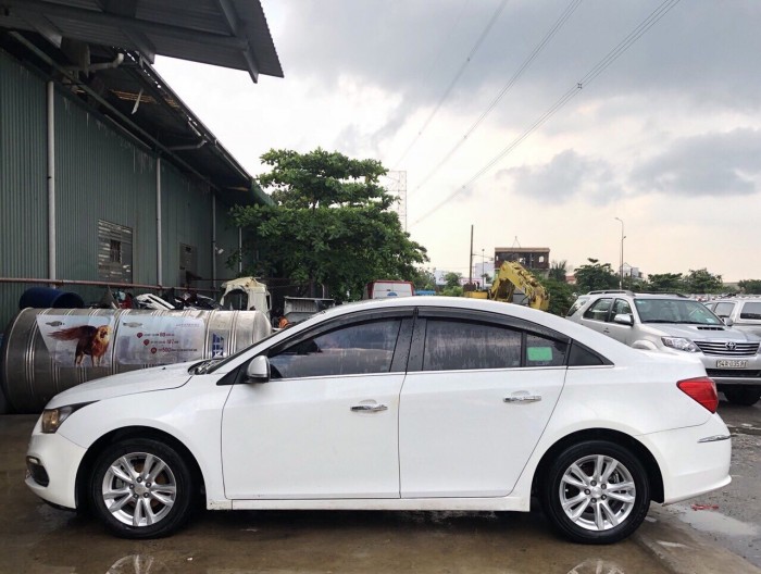 Bán Chevrolet Cuze sx 2016 màu trắng