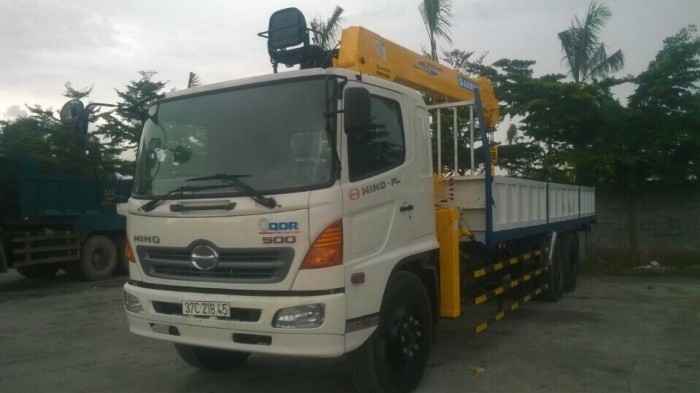 Xe tải Hino FL gắn cẩu Soosan 746L sức nâng 7.5 tấn, tải trọng hàng 12 tấn, cẩu vươn dài 19m