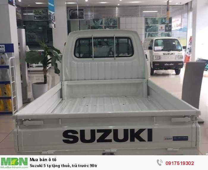 Suzuki 5 tạ tặng thuế, trả trước 90tr