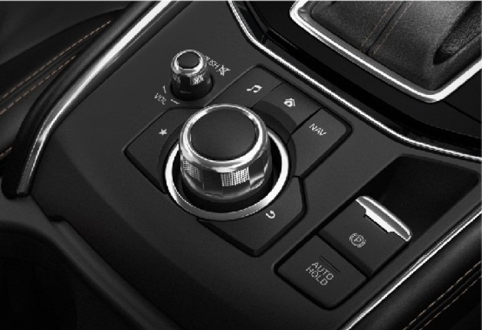 Mazda cx5 2018 tặng 1 năm bảo hiểm vật chất trong tháng 10
