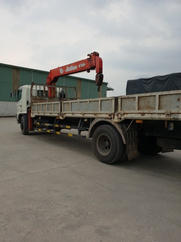 BAN HINO FG ĐỜI 2014 GẮN CẨU 5 TẤN THÙNG 7,8m