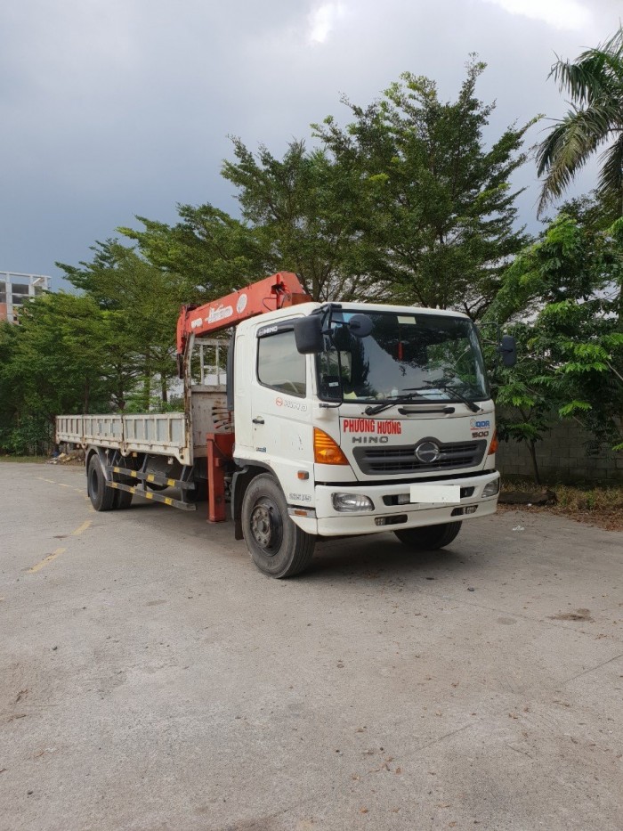 BAN HINO FG ĐỜI 2014 GẮN CẨU 5 TẤN THÙNG 7,8m
