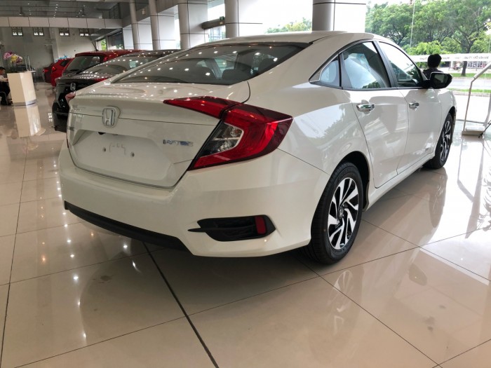 Honda Civic 2018 giao ngay, đủ màu, hỗ trợ ngân hàng,giá tốt nhất Sài Gòn, đừng mua khi chưa gọi