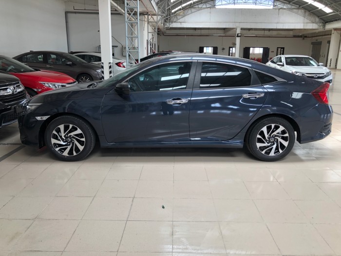 Cần bán xe Honda Civic 1.8 2018, màu xanh, nhập khẩu nguyên chiếc, giá tốt