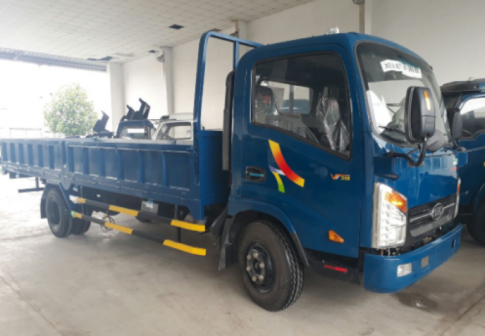 Veam VT260 Thùng lững, trả trước 20%, tặng 100% phí trước bạ, bảo hành 2-3 năm.