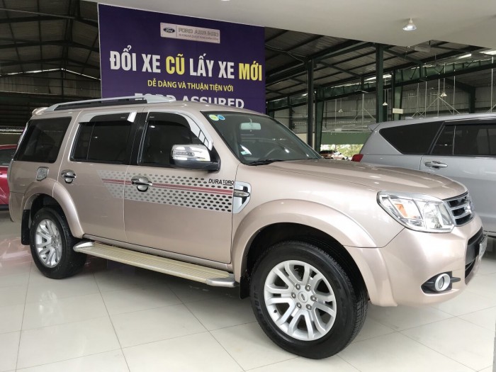 Bán Ford Everest 4x2 MT sx 2014 ghi vàng