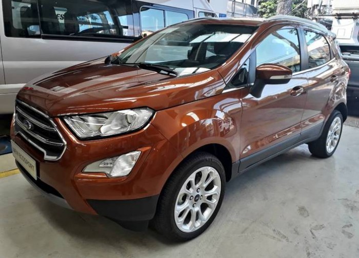 Ford Ecosport 2018 tặng Bảo hiểm, phim cách nhiệt,lót sàn, camera, DVD