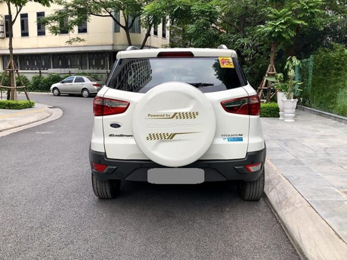 Bán Ford EcoSport 2014 titatium trắng thể thao đầy cá tính