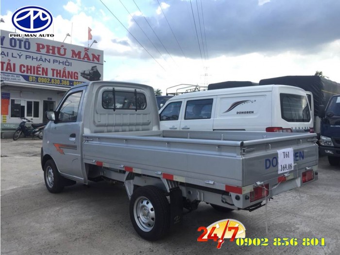Giá xe tải DongBen 870kg, đời mới trợ lực tay lái.