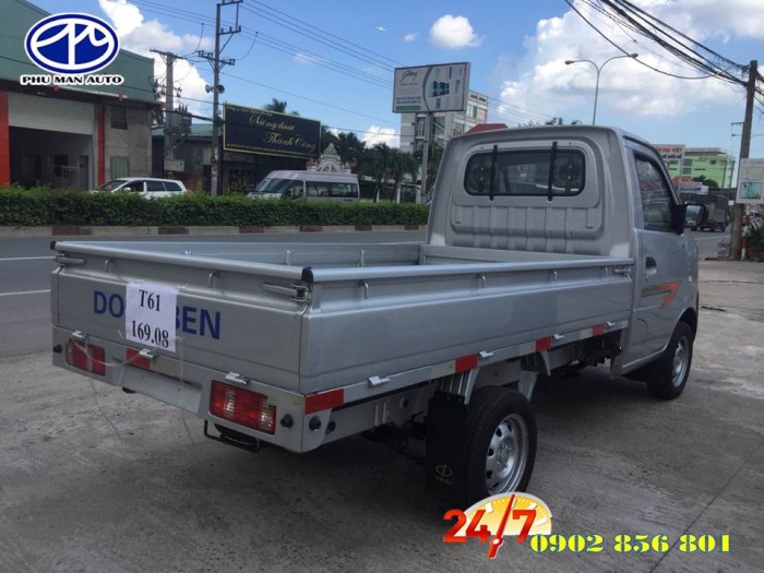 Giá xe tải DongBen 870kg, đời mới trợ lực tay lái.