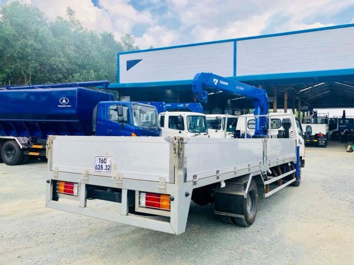 Hyundai Hd120Sl Gắn Cẩu Tadano Hoặc Unic  (Chuẩn Không Cần Chỉnh )