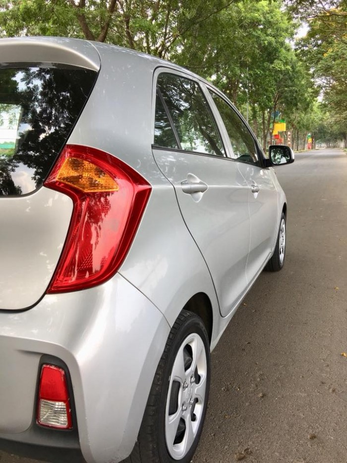 Cần bán xe Kia Morning 1.25MT 2016 màu bạc