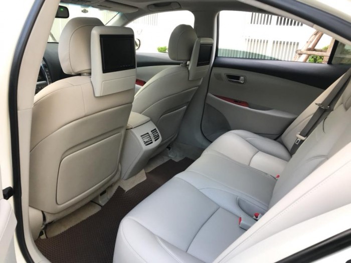 Em bán chiếc Lexus ES350 đời 2009 màu Trắng nhập Mỹ