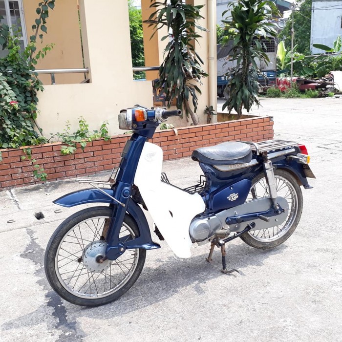 Cub 82 Honda Nhật không đề 70cc biển số Hà Nội 29