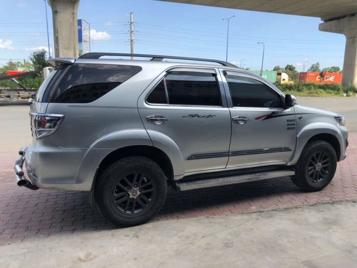 Bán Fortuner máy Xăng đời 2012 trả góp