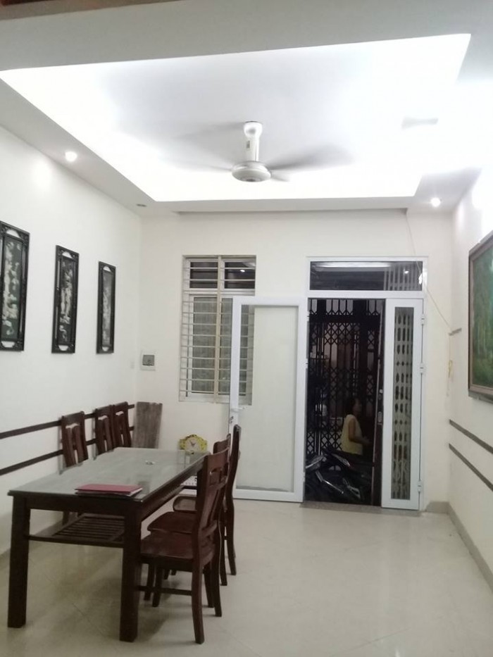 Bán nhà Láng Hạ DT35m, 5 Tầng, Mặt Tiền 3.6m