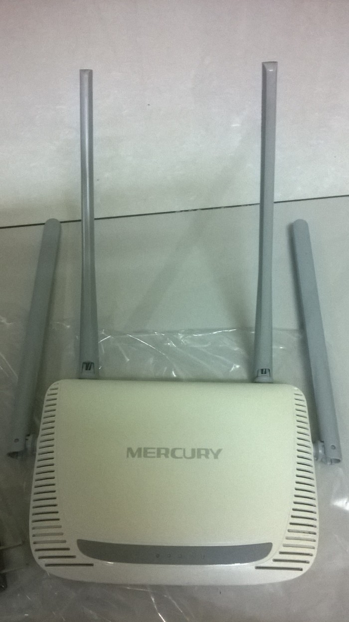 Cần bán Modem Wifi 4 anten1