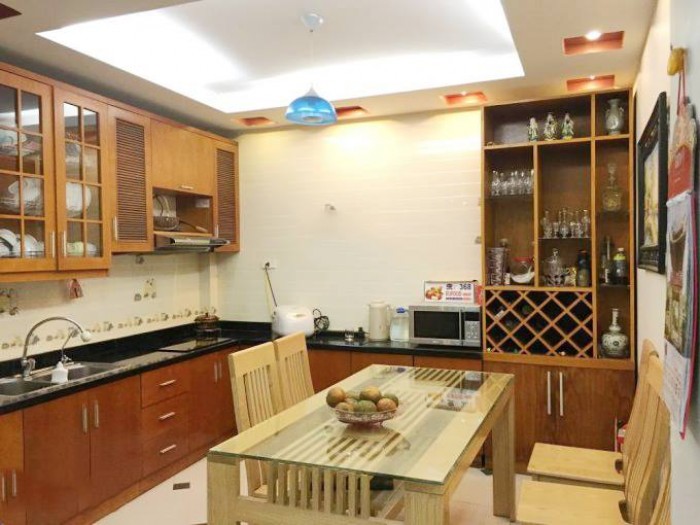 Bán nhà đẹp khu Ngã Tư Sở 46m2 5 tầng