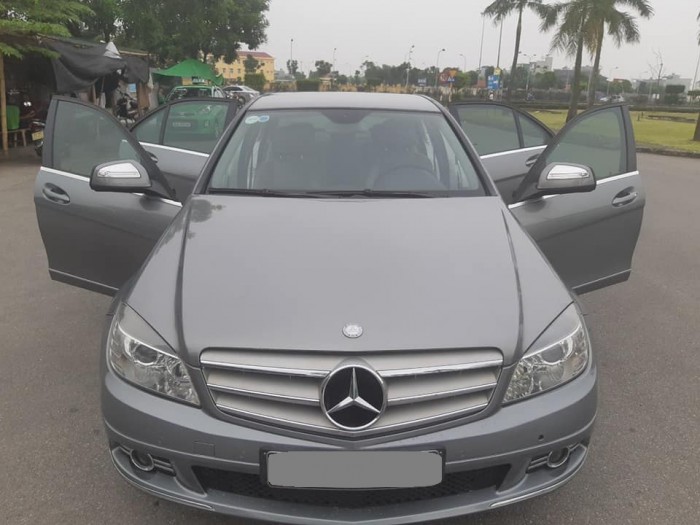 Bán Mercedes C200 2008 avangate tự động màu bạc xe chính chủ