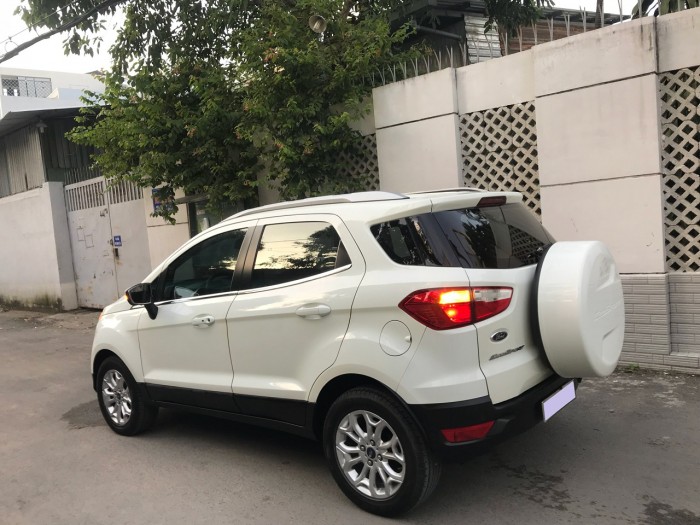 Em bán Ford Ecosport 1.5Titanium 2015 màu trắng tuyết,