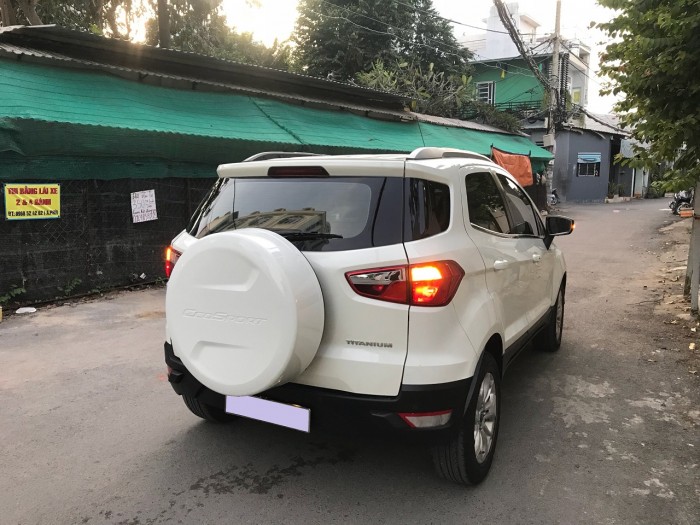 Em bán Ford Ecosport 1.5Titanium 2015 màu trắng tuyết,