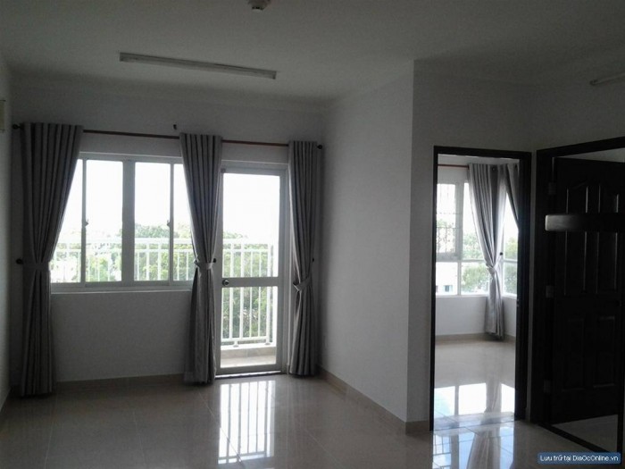 Cần cho thuê gấp căn hộ Bảy Hiền, Tân Bình, DT 81m2, 2pn, 2wc, lầu cao, nội thất cơ bản