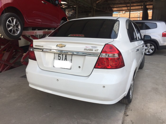 Bán Aveo LT 2014, màu trắng, biển TP, giá TL, hổ trợ góp