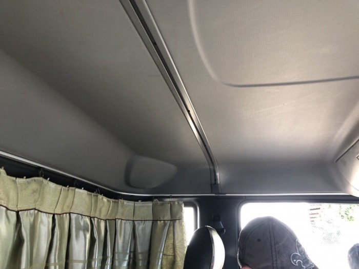 Bán 2 đầu kéo hyundai hd 700 đời 2014