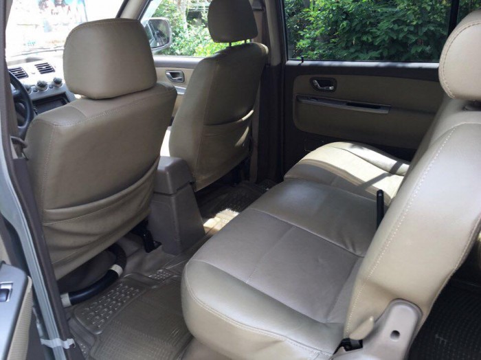 Cần bán xe Mitsubishi Jolie SS 2005 số sàn màu xá