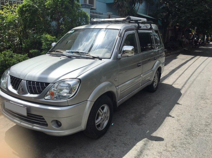 Cần bán xe Mitsubishi Jolie SS 2005 số sàn màu xá