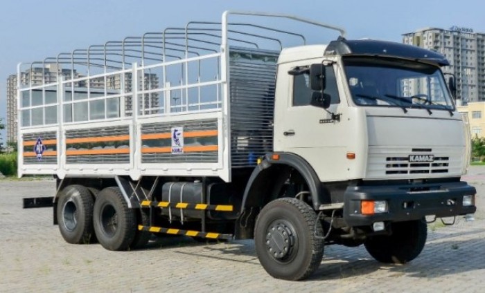 Kamaz tải thùng máy khỏe thùng dài