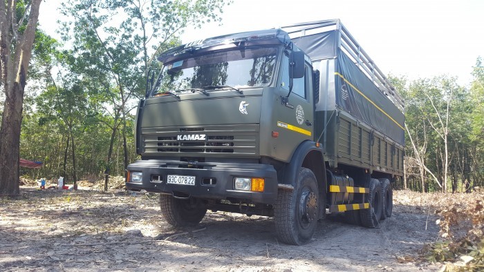 Kamaz tải thùng máy khỏe thùng dài