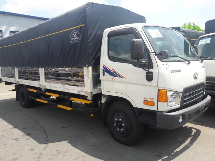 Giá xe tải Hyundai HD120SL 8 tấn thùng mui bạt dài 6m2 trả trước 100 triệu giao xe ngay