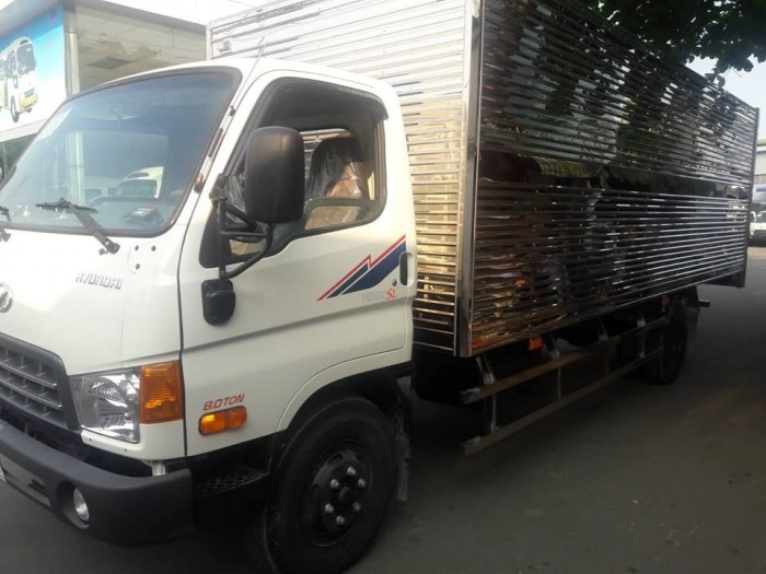Giá xe tải Hyundai HD120SL 8 tấn thùng inox trả trước 100 triệu, giao xe ngay