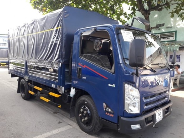 Xe tải Hyundai IZ65 3.5 tấn thùng mui bạt trả trước 100 triệu giao luôn xe 4